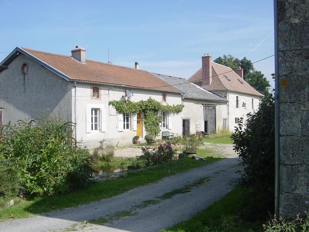 Chez Tartaud Lathus St Remy Exterior foto